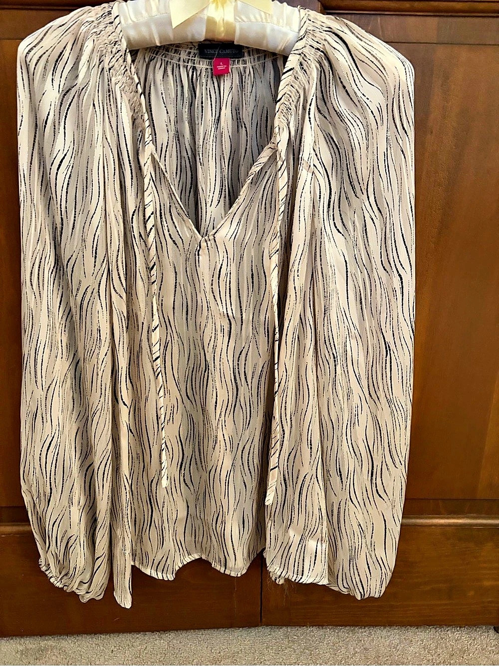 Vince Camuto Abstract Print Long Sleeve Top with split neck